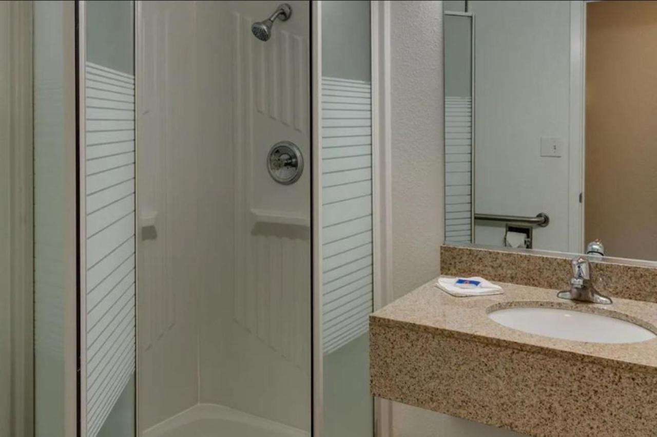 Motel 6-Spokane, WA - Downtown Zewnętrze zdjęcie